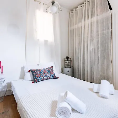 Charming Studio Latin Quarter! Appartamento *